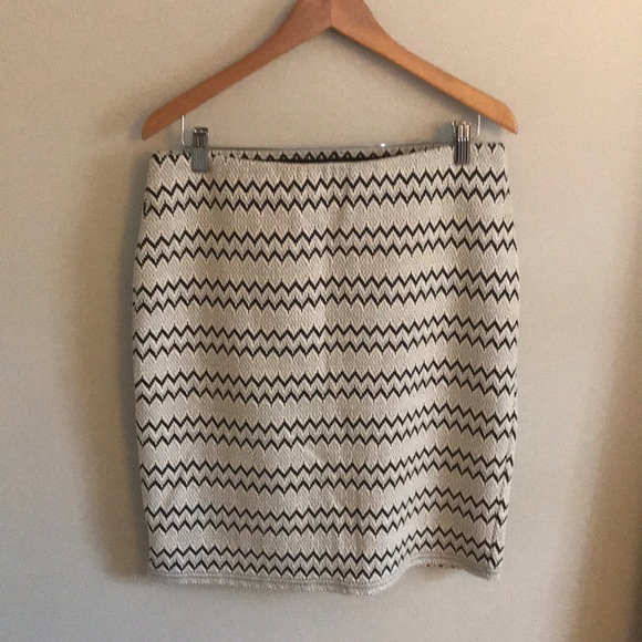 🍋 RD Style Adele Textured Knit Skirt - Picture 1 of 4